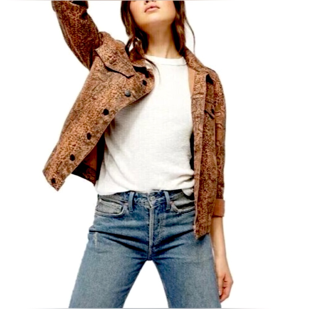 Killer Free People Brown Animal Snakeskin Trucker Denim Jacket! oversized M